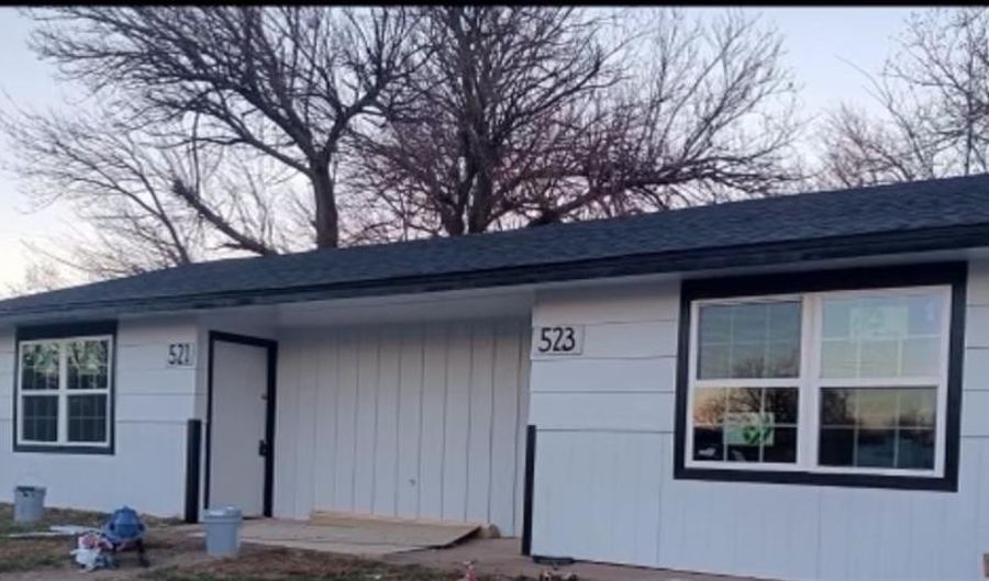 521 N 3rd St, Chickasha, OK 73018 - 4 Beds, 4 Bath