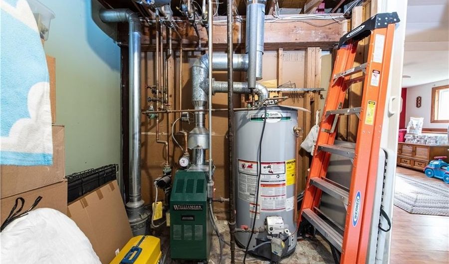 33 Valley St, Cumberland, RI 02864 - 4 Beds, 3 Bath