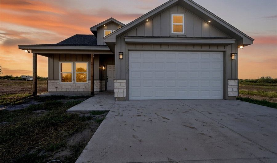 145 County Road 150, Alice, TX 78332 - 3 Beds, 2 Bath