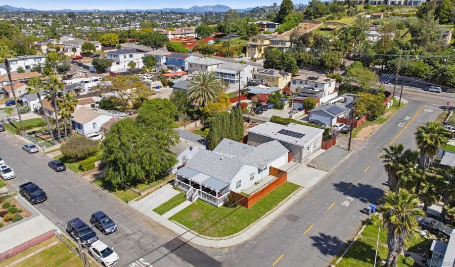 4003 Paula St, La Mesa, CA 91941 - 5 Beds, 5 Bath