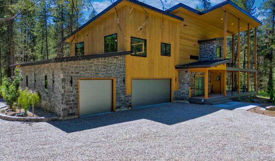 4327 BRIDGER Rdg, Ashton, ID 83420 - 3 Beds, 4 Bath