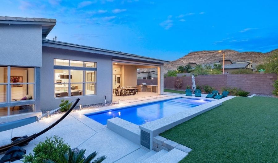 6817 Double Star St, Las Vegas, NV 89135 - 4 Beds, 4 Bath