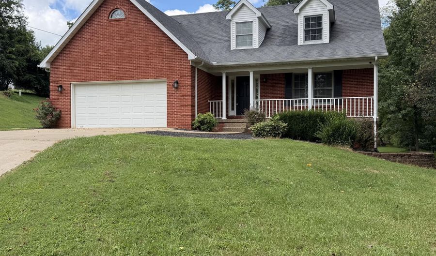 111 N Salem Dr, Bardstown, KY 40004 - 3 Beds, 4 Bath