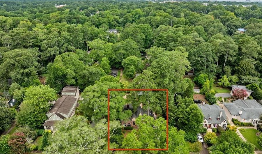 41 Clarendon Ave, Avondale Estates, GA 30002 - 3 Beds, 2 Bath
