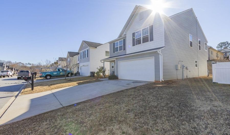 123 Elmhurst Ln, Anderson, SC 29621 - 4 Beds, 3 Bath