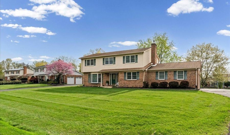 18 KIMMIE Ct, Bear, DE 19701 - 4 Beds, 3 Bath