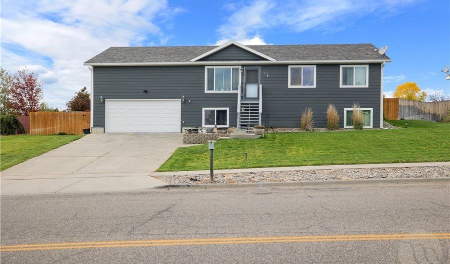 1738 High Sierra Blvd, Billings, MT 59105 - 5 Beds, 3 Bath