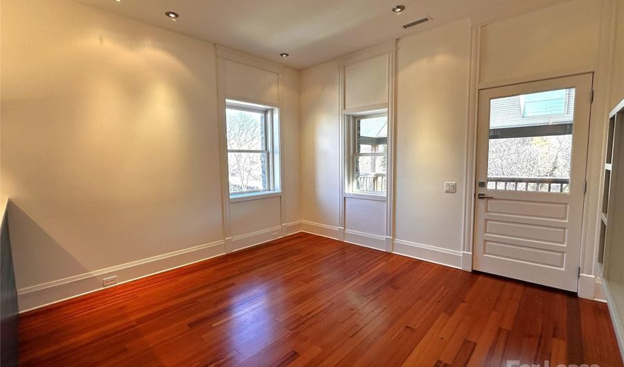 130 A Biltmore Ave 130A, Asheville, NC 28801 - 2 Beds, 2 Bath