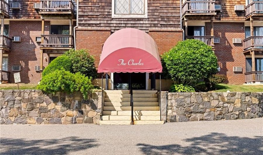 1190 Charles St 20, North Providence, RI 02904 - 1 Beds, 1 Bath