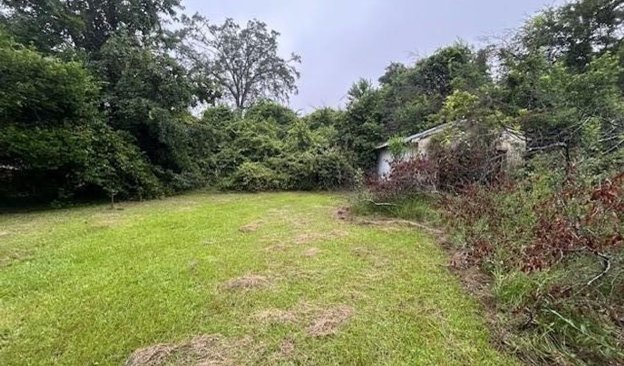 2135 Shirley Ave, Augusta, GA 30904 - 2 Beds, 1 Bath