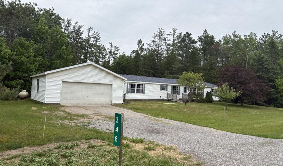 348 Lake Winyah Rd, Alpena, MI 49707 - 3 Beds, 2 Bath