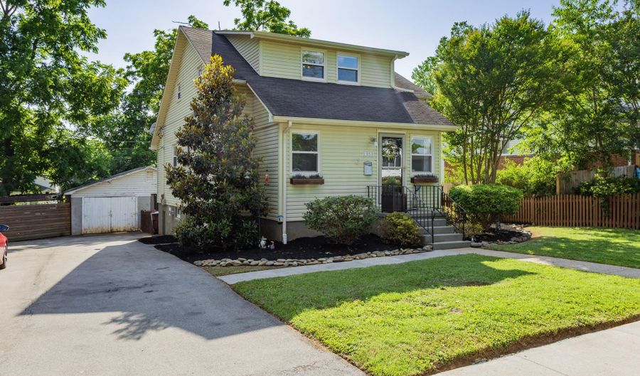 1351 Dalton St, Alcoa, TN 37701 - 3 Beds, 2 Bath