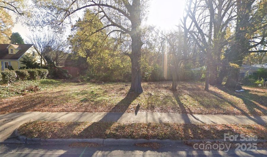 2439 Eastway Dr, Charlotte, NC 28205 - 0 Beds, 0 Bath