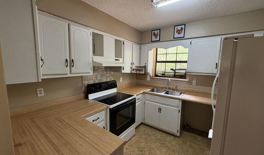 1655 U.S. 90, Baker, FL 32531 - 3 Beds, 2 Bath
