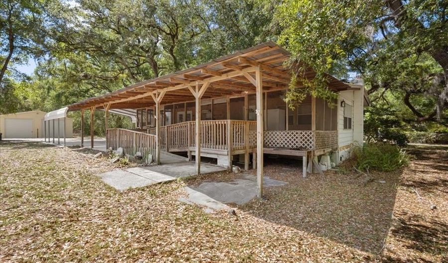 3169 N US Hwy 129, Bell, FL 32619 - 2 Beds, 2 Bath