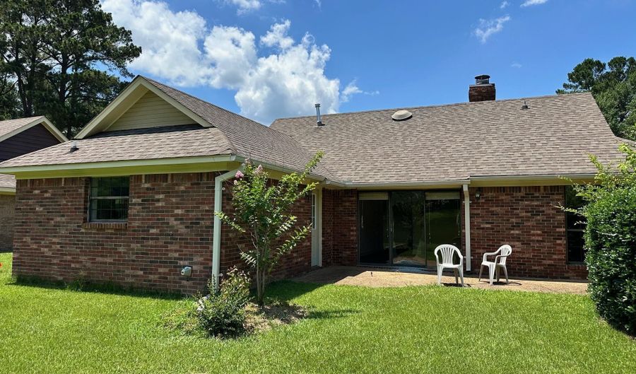 541 Bedford Cir, Madison, MS 39110 - 3 Beds, 2 Bath