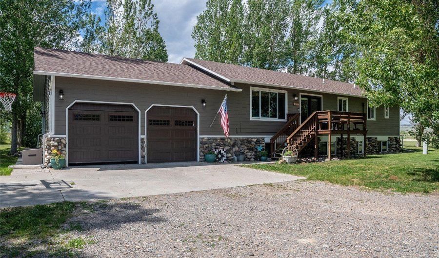 7 W Teal, Big Timber, MT 59011 - 5 Beds, 3 Bath