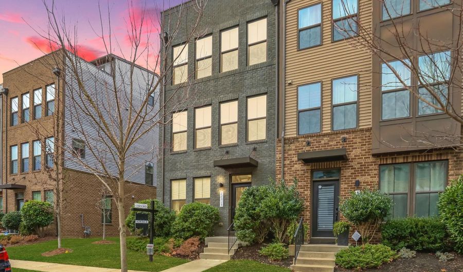 22315 TEES Ter, Ashburn, VA 20148 - 5 Beds, 5 Bath