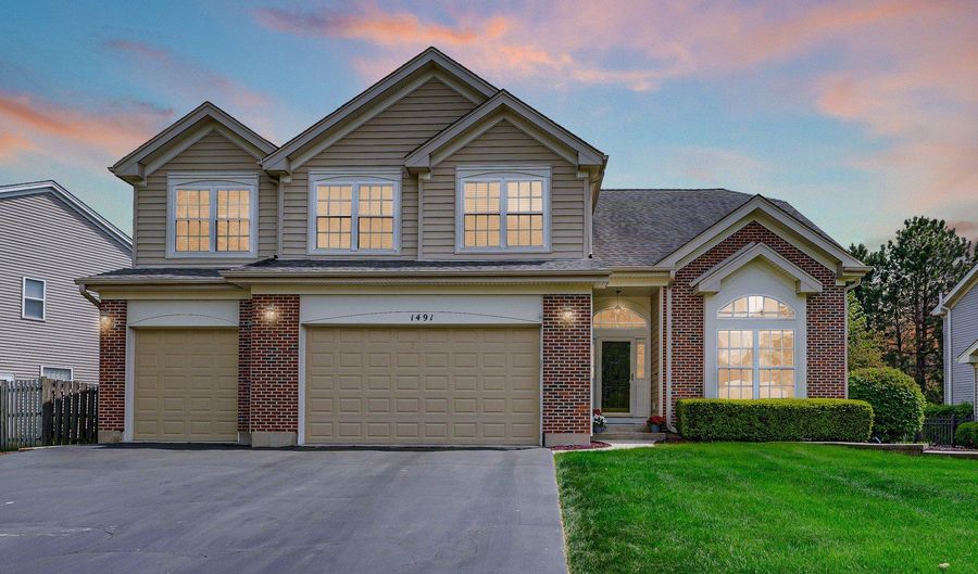 1491 Lancaster Ln, Algonquin, IL 60102 - 5 Beds, 4 Bath