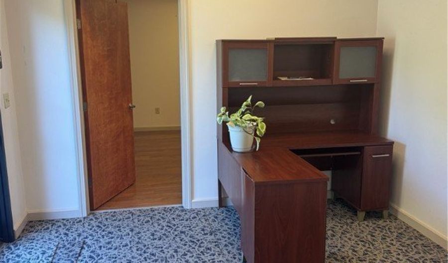 908 E Waterloo Rd, Akron, OH 44306 - 0 Beds, 0 Bath