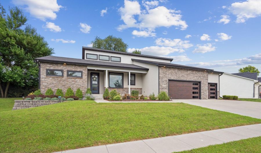 4401 Cochrane Pkwy, Ames, IA 50014 - 5 Beds, 4 Bath