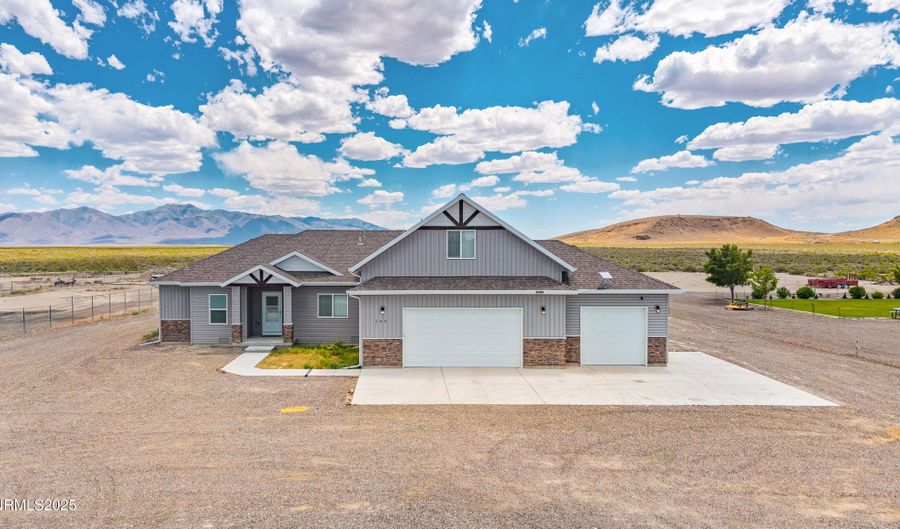 160 Blue Ridge Rd, Battle Mountain, NV 89820 - 5 Beds, 3 Bath