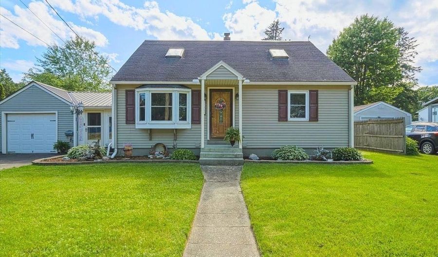 2047 North Ave, Burlington, VT 05408 - 3 Beds, 2 Bath
