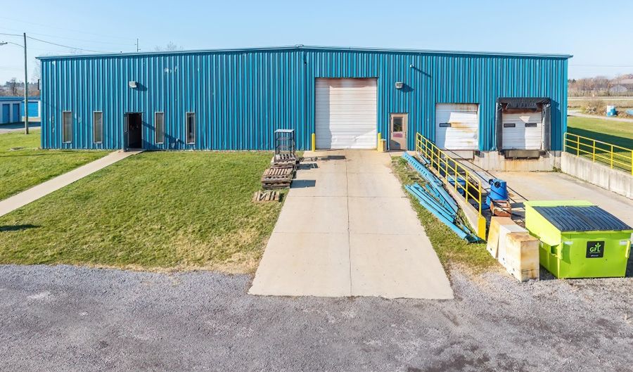 150 Green Dr, Avilla, IN 46710 - 0 Beds, 3 Bath