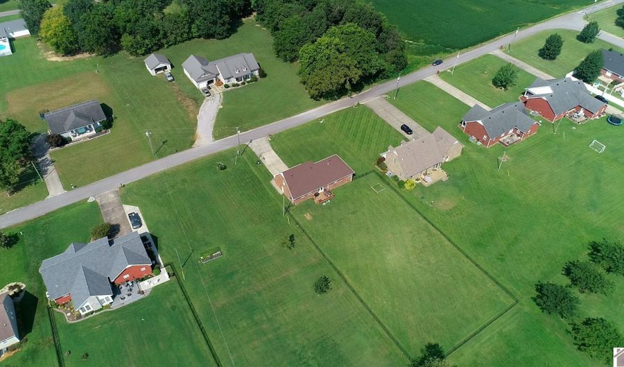 206 Metcalf Ln, Almo, KY 42020 - 3 Beds, 3 Bath