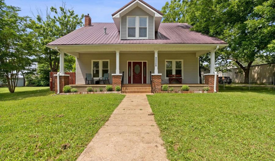 26651 1st St, Ardmore, AL 35739 - 4 Beds, 3 Bath
