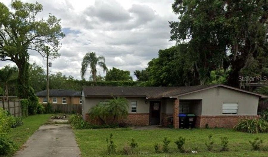 928 W FAIRBANKS Ave, Orlando, FL 32804 - 3 Beds, 2 Bath