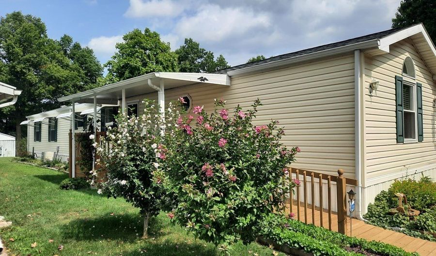 32 Terrace Dr, Ashland, OH 44805 - 3 Beds, 2 Bath