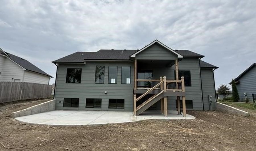 2332 S Nicole St, Andover, KS 67002 - 5 Beds, 3 Bath