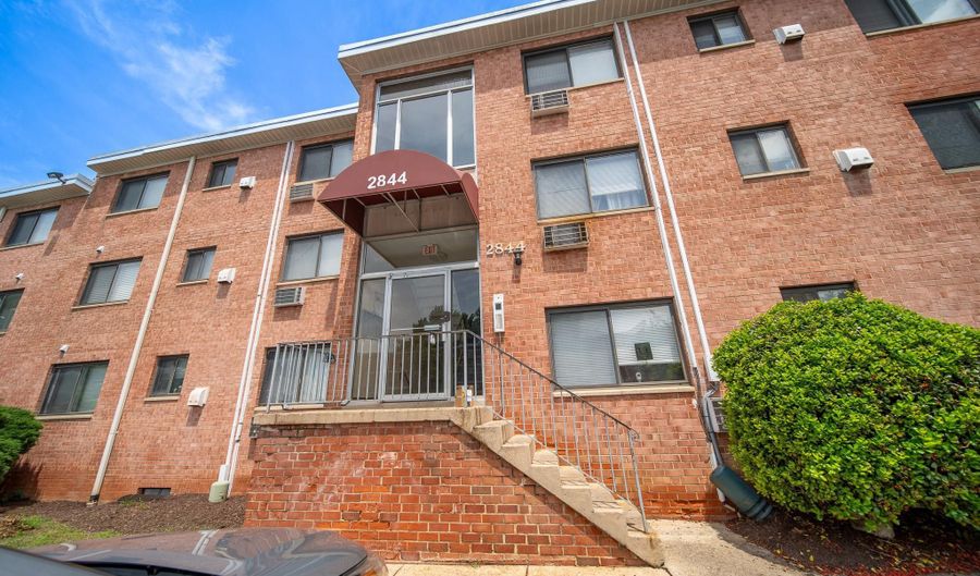 2844 ANNANDALE Rd 317, Falls Church, VA 22042 - 2 Beds, 1 Bath