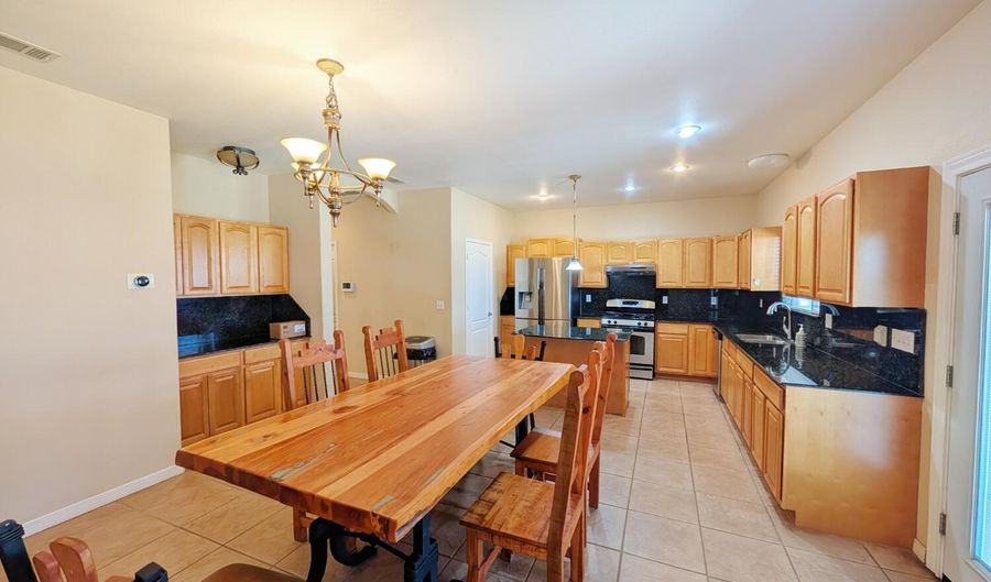 2101 Peach Tree St, Alpine, TX 79830 - 3 Beds, 2 Bath