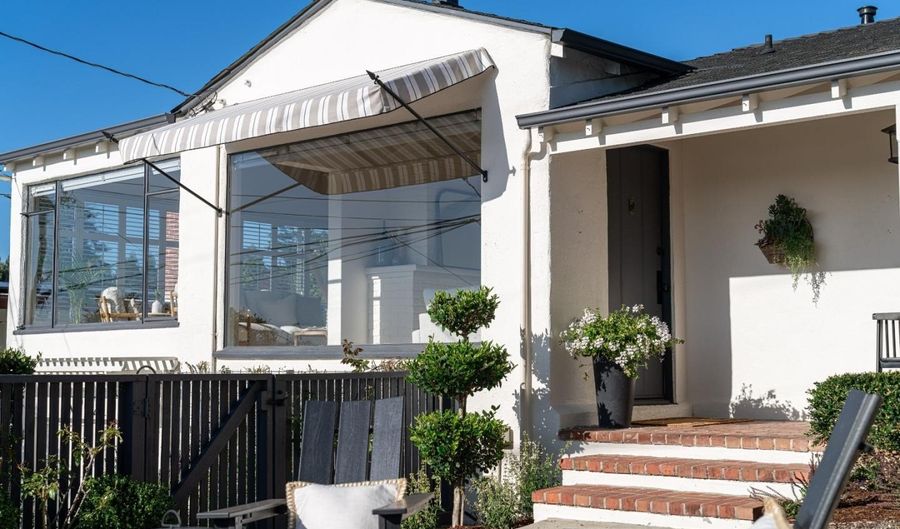 221 Highland Dr, Aptos, CA 95003 - 1 Beds, 1 Bath