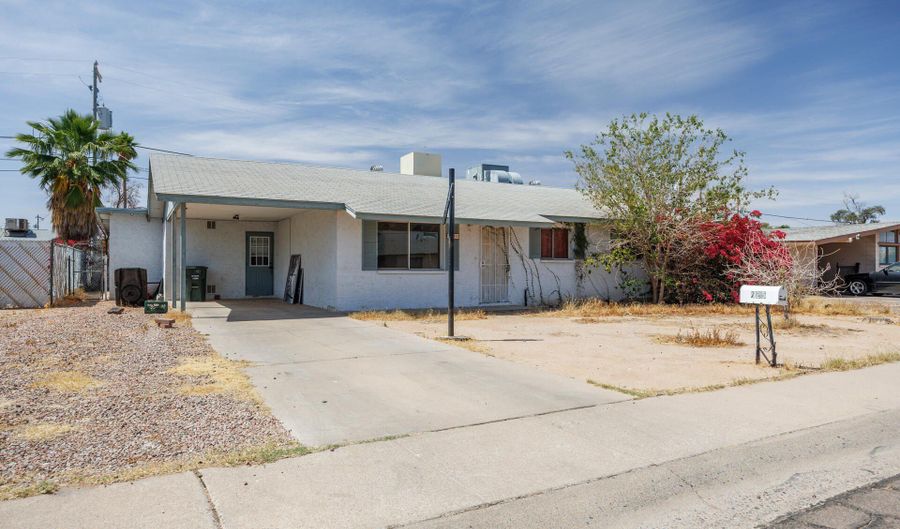 725 E MANOR Dr, Casa Grande, AZ 85122 - 3 Beds, 2 Bath