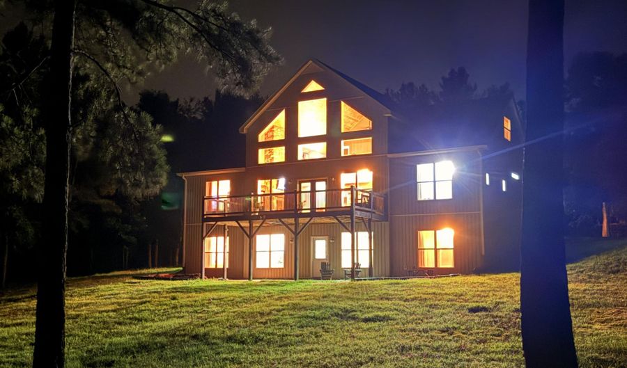 2061 White Rock Rd, Lincolnton, GA 30817 - 5 Beds, 5 Bath