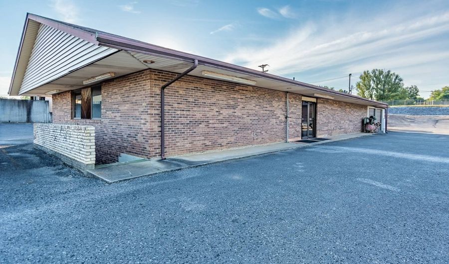 616 BMI Ln - Tract # 5 Terry White Est, Albany, KY 42602 - 0 Beds, 0 Bath