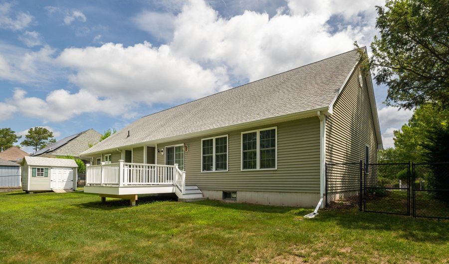 130 Bird Rd, Bristol, CT 06010 - 3 Beds, 2 Bath