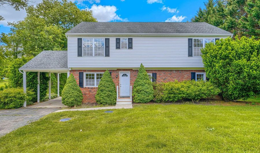 605 N PARADISE Rd N, Aberdeen, MD 21001 - 3 Beds, 3 Bath