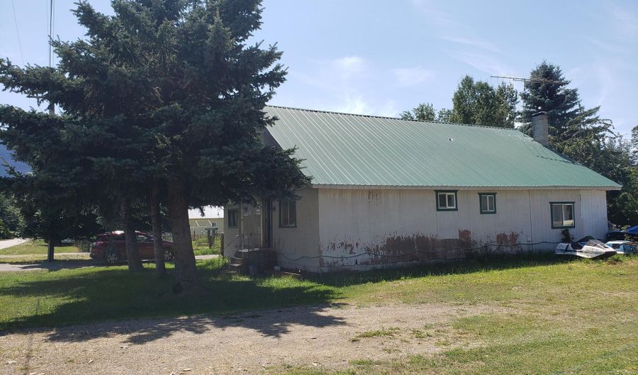 701 N Pine St, Clark Fork, ID 83811 - 3 Beds, 1 Bath