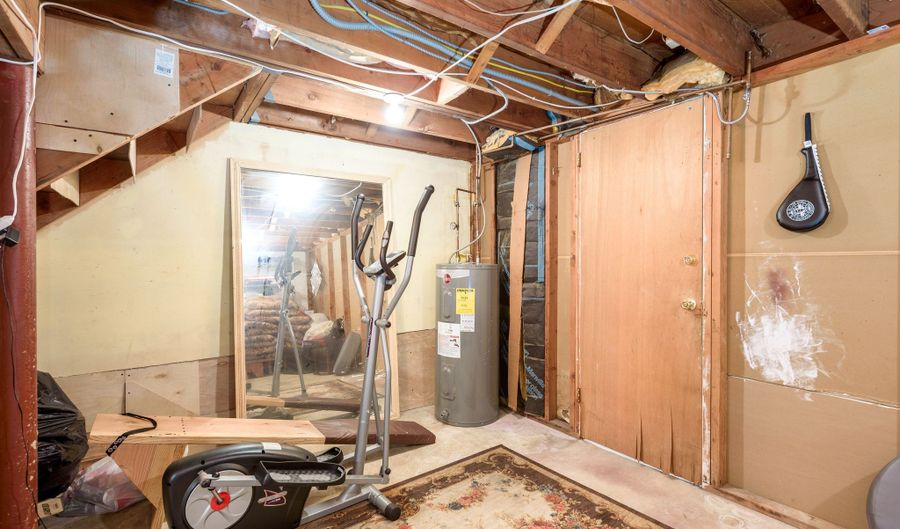 280 E Main St APT E6, Clinton, CT 06413 - 2 Beds, 2 Bath