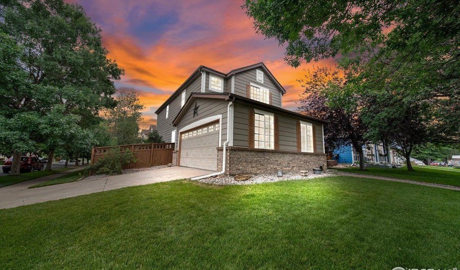 5292 Goldfinch St, Brighton, CO 80601 - 5 Beds, 3 Bath