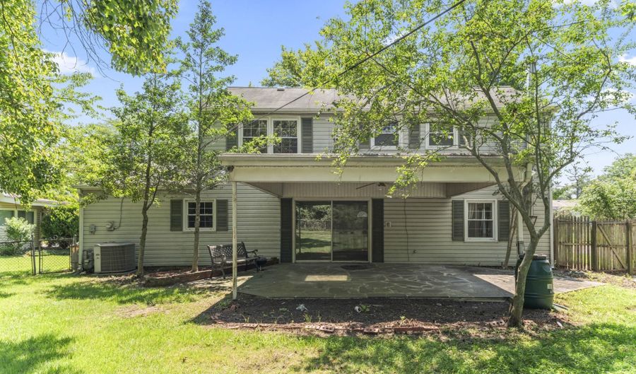 2902 STONYBROOK Dr, Bowie, MD 20715 - 3 Beds, 3 Bath