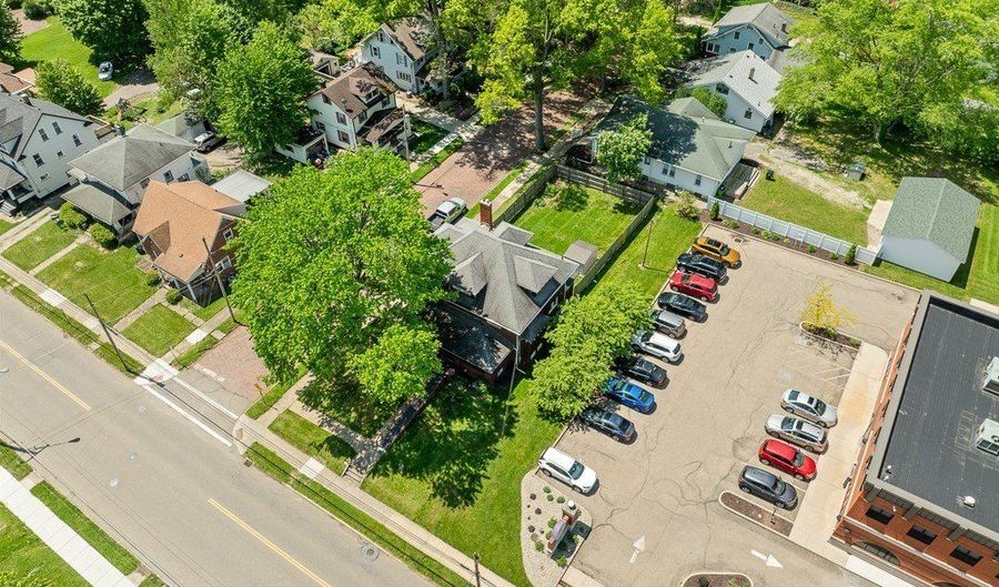 1447 S Arch Ave, Alliance, OH 44601 - 3 Beds, 3 Bath