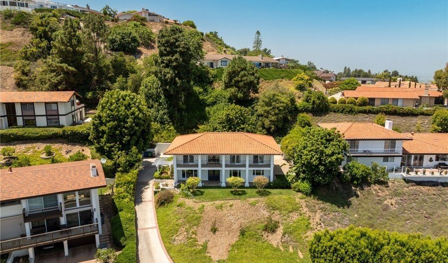 29603 Highpoint Rd, Rancho Palos Verdes, CA 90275 - 4 Beds, 3 Bath