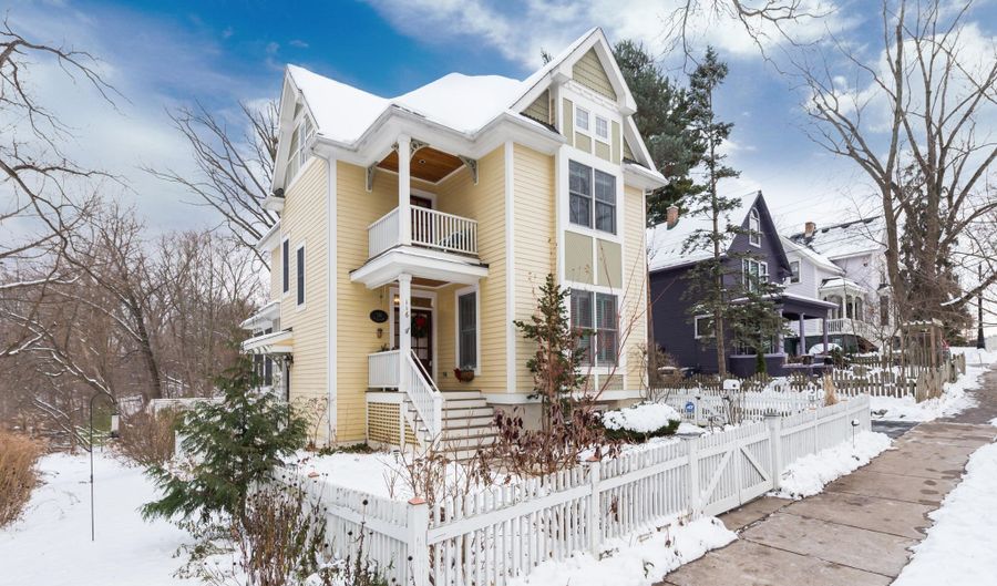 116 N 7th St, Ann Arbor, MI 48103 - 4 Beds, 4 Bath