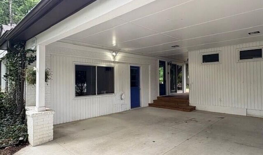 1000 Vesper Rd, Ann Arbor, MI 48103 - 4 Beds, 4 Bath