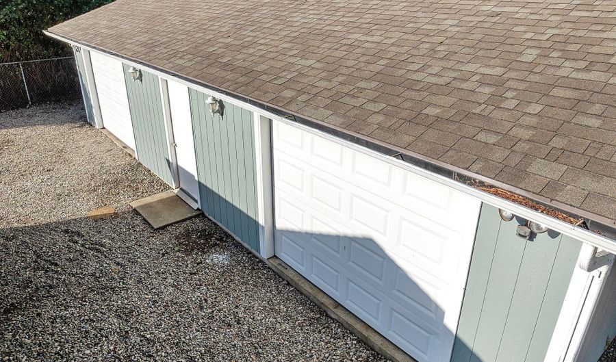 1135 1ST St NE, Bandon, OR 97411 - 3 Beds, 1 Bath